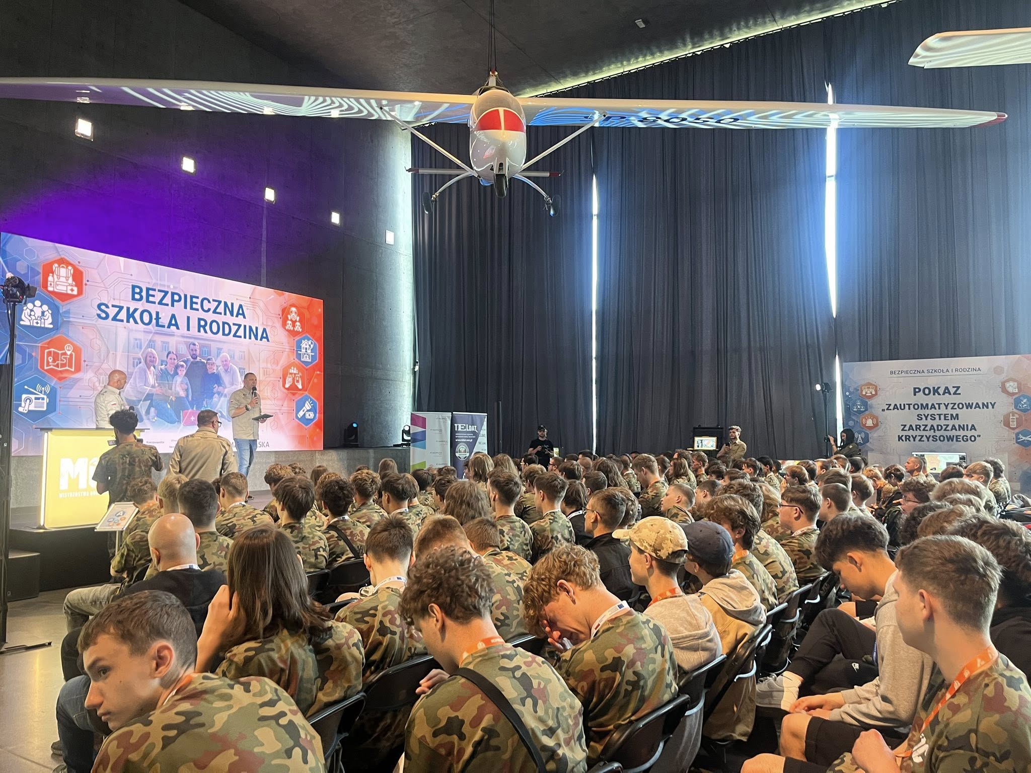 Forum Edukacyjne „Bezpieczna szkoła i rodzina. Nie panikuj – reaguj” za nami